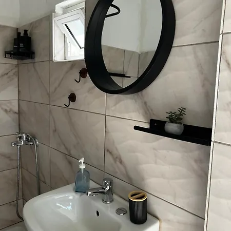 Sellas Retreat Apartamento *