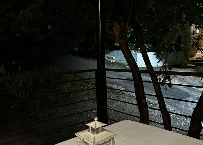 דירה Sellas Retreat *