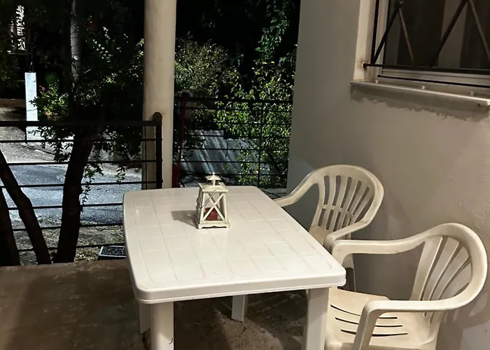 Sellas Retreat * פאטרה