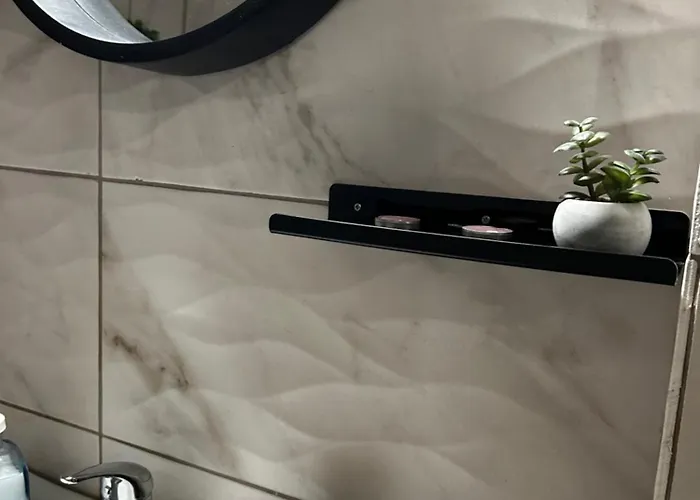 Sellas Retreat דירה