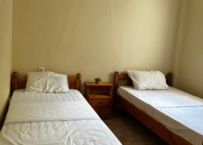 דירה Sellas Retreat