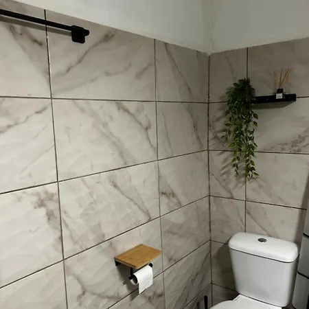 Sellas Retreat Appartamento Patras